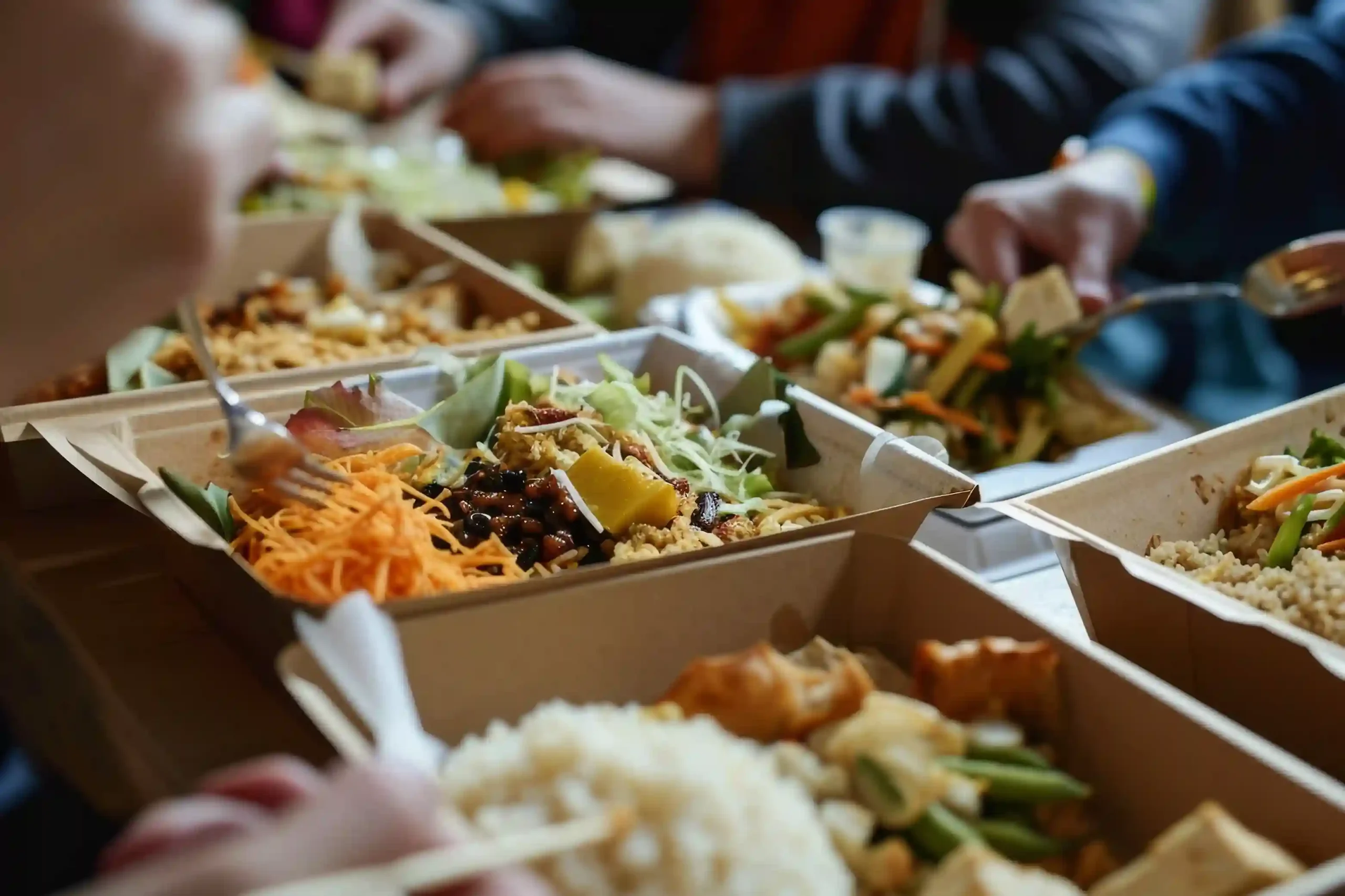 jasa catering Kediri, catering murah Kediri, layanan catering Kediri, catering harian Kediri, catering acara Kediri, catering pernikahan Kediri, catering rumahan Kediri, catering prasmanan Kediri, catering terpercaya Kediri, jasa makanan Kediri